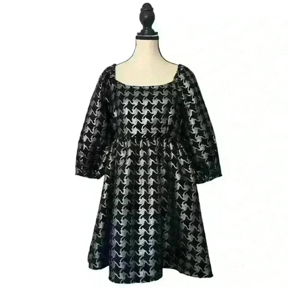 Moon River Metallic Black/ Silver Dress Size Medium. Great for parties new - Picture 6 of 9